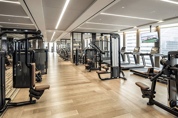 विज्ञान तंदुरुस्तीचे मार्गदर्शन करते आणि निरोगी जीवनाचा आनंद घेते